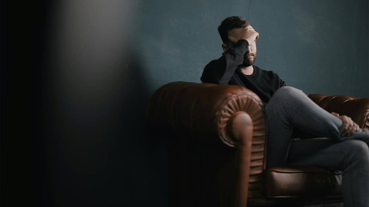 Staying Emotionally Detached When Selling a House